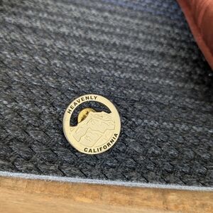 Heavenly California Gold Pin
